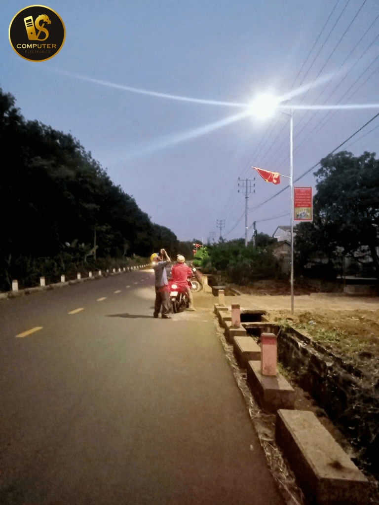DEN NANG LUONG MAT TROI (1)