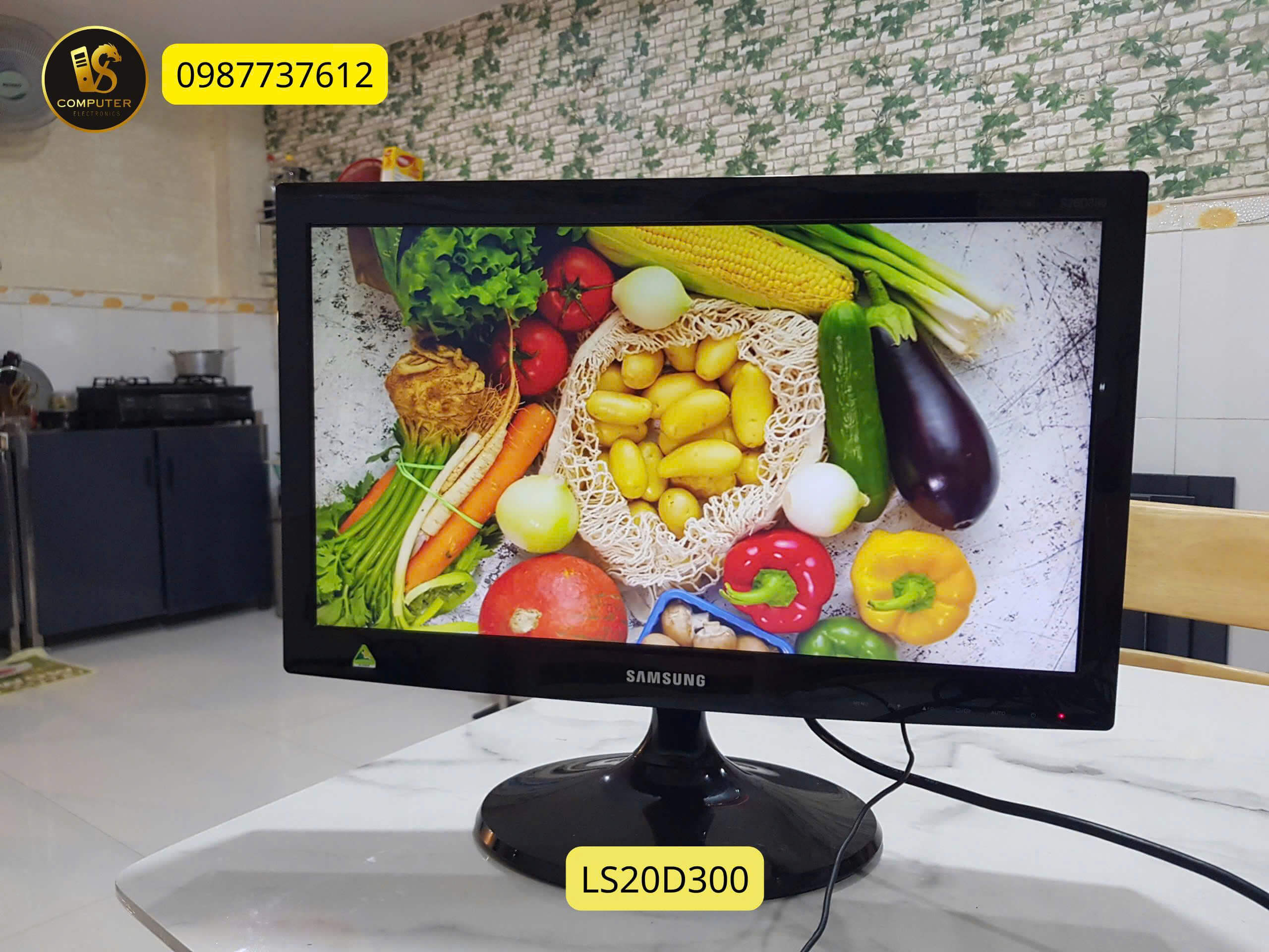 man-hinh-LS20D300-vi-tinh-thu-duc-van-sy (1)