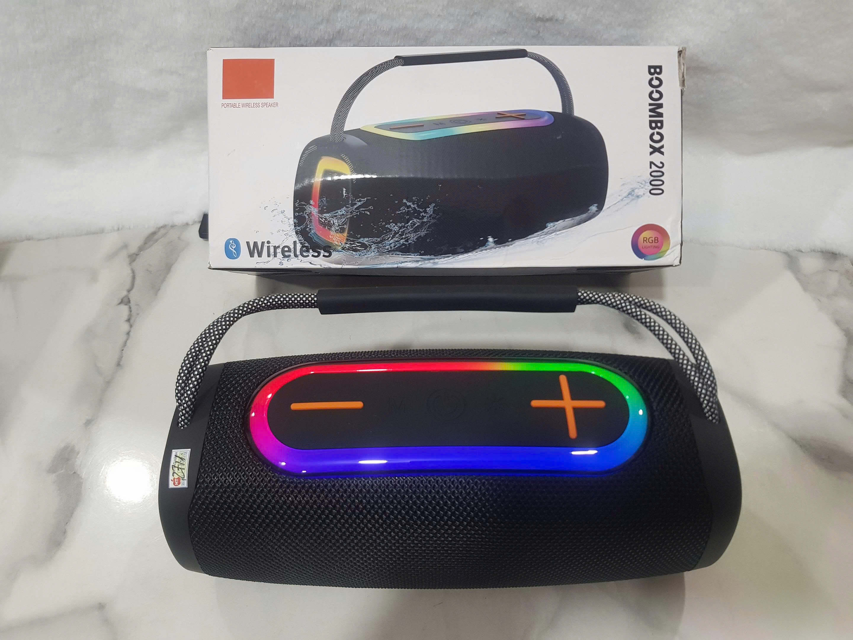 loa-bluetooth-boombox-loa-xach-tay-cong-suat-manh-vi-tinh-thu-duc-van-sy .
