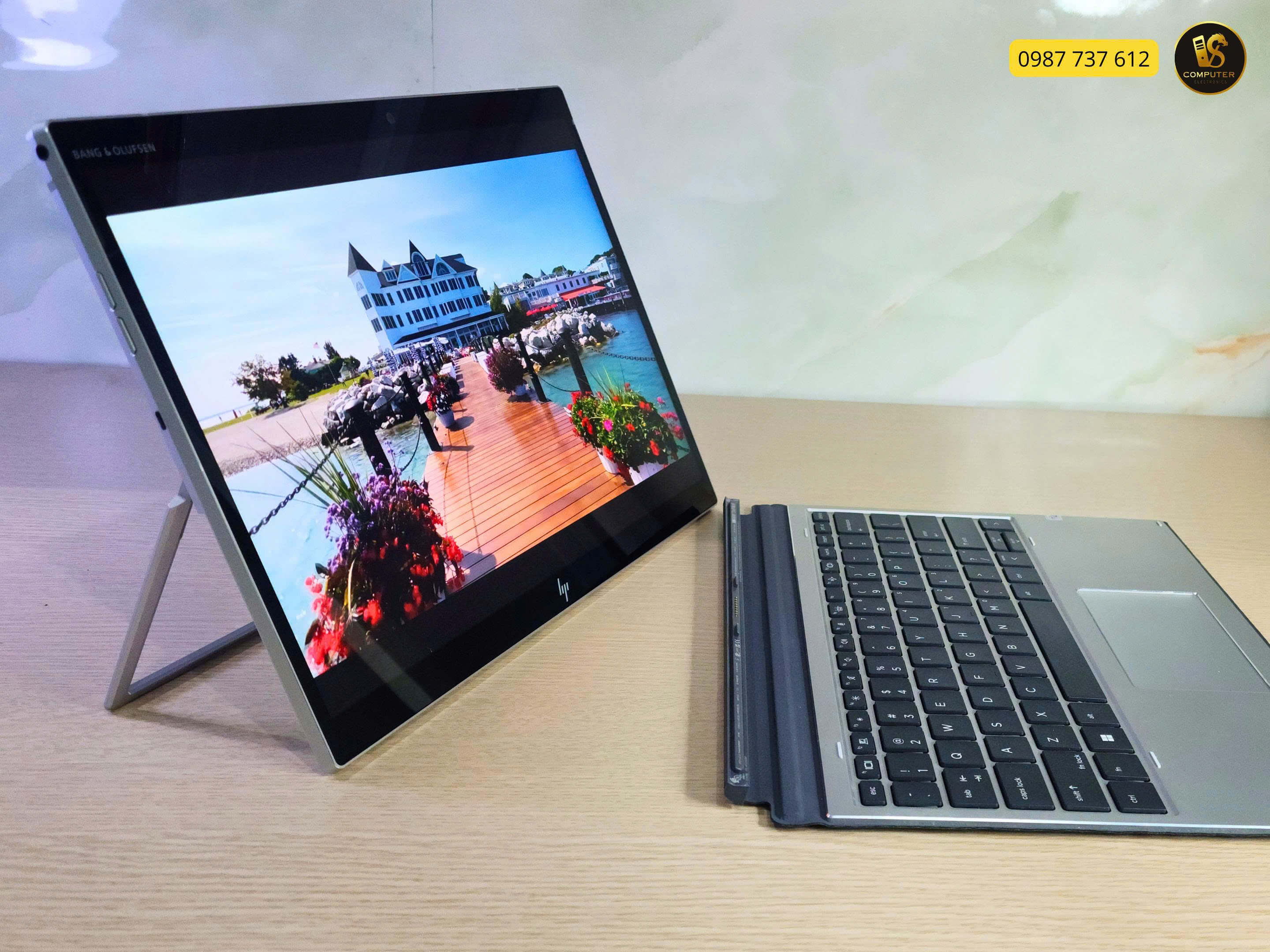 hp-elite-x2-g8-laptop-doanh-nhan-cao-cap-2-1-cam-ung-xoay-gap-vi-tinh thu duc-van-sy (17)