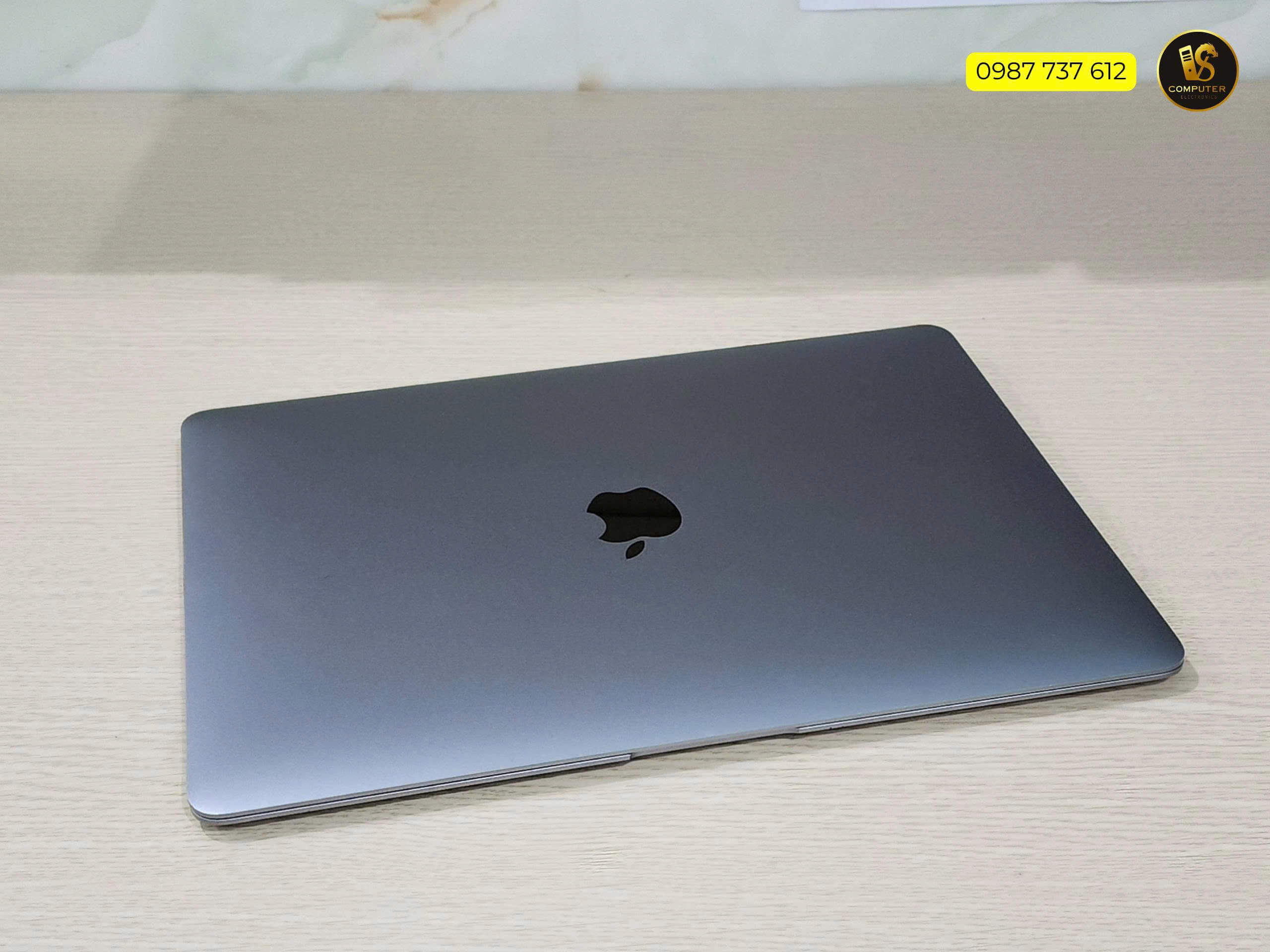 macbook-air-13-inch-retina-2018-core-i5-vi-tinh-thu-duc-van-sy (6)